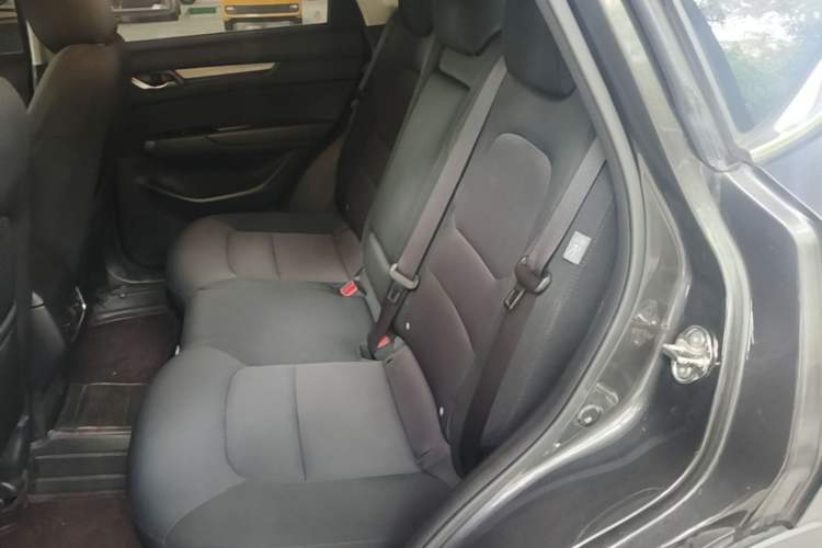Used Mazda CX-5 2021 2.0L Automatic Two-Wheel Drive Smart Version Left Rear Seat