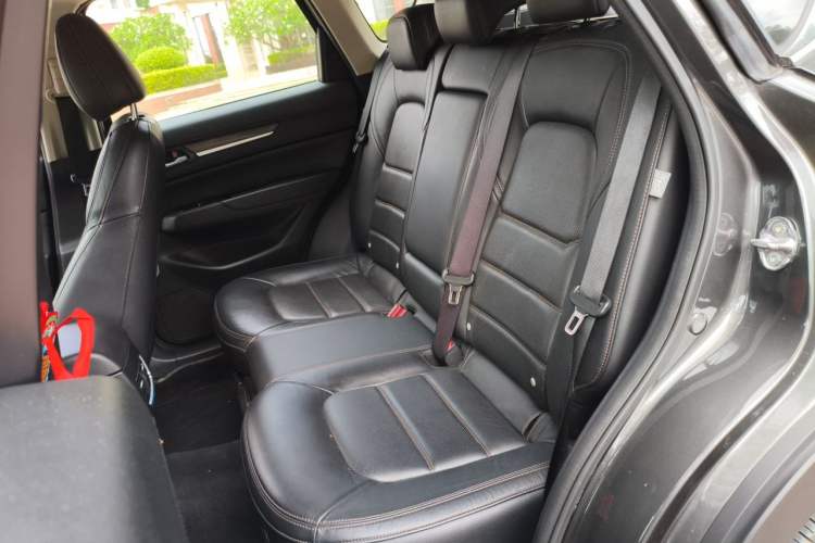 Used Mazda CX-5 2021 2.0L Automatic Two-Wheel Drive ZhiZun Version Left Rear Seat