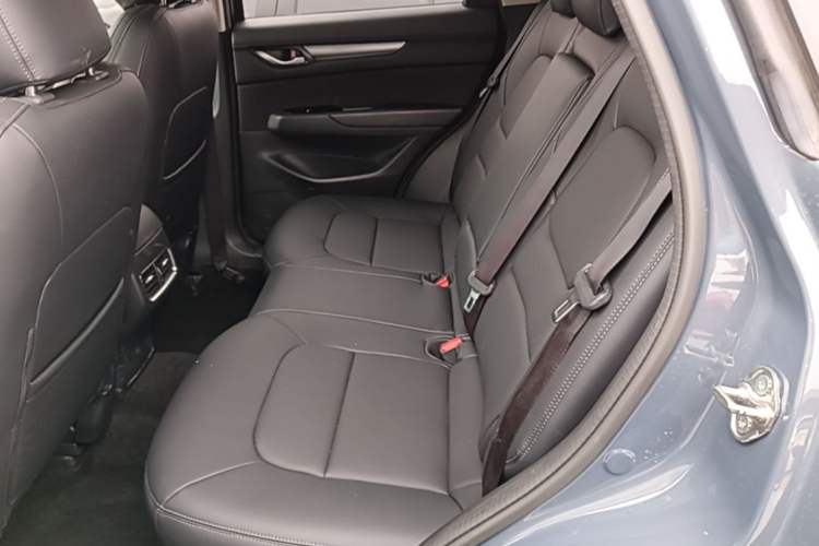 Used Mazda CX-5 2021 2.0L Automatic Two-Wheel Drive Smart Version Left Rear Seat