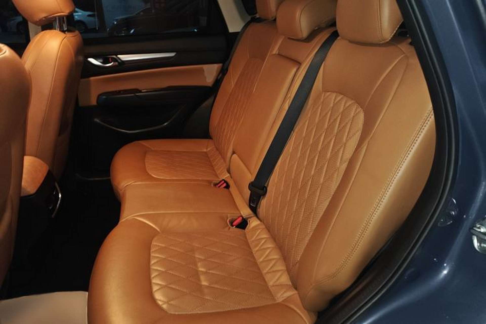 Used Mazda CX-5 2021 2.5L Automatic Two-Wheel Drive Smart Version Left Rear Seat