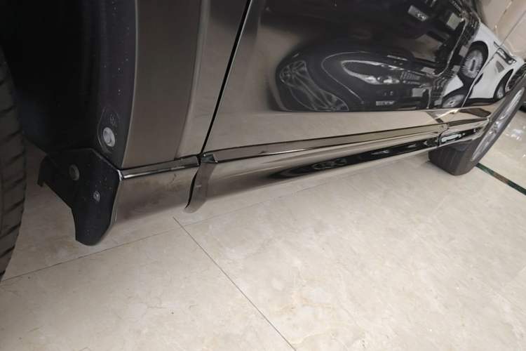 Used Mazda CX-5 2021 2.0L Automatic Two-Wheel Drive Smart Version Left Side Sill
