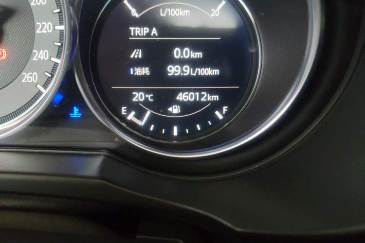 Used Mazda CX-5 2021 2.5L Automatic Two-Wheel Drive ZhiZun Version Odometer Close Up