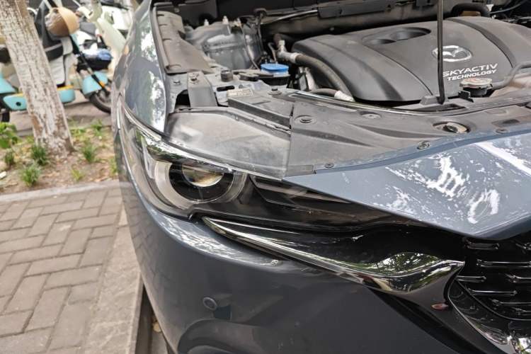 Used Mazda CX-5 2021 2.5L Automatic Two-Wheel Drive Black Knight Right Front Headlight