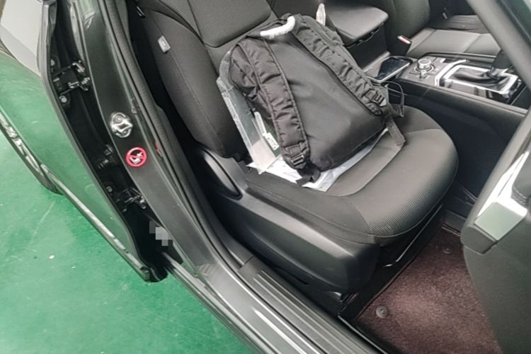 Used Mazda CX-5 2021 2.0L Automatic Two-Wheel Drive Smart Version Right Front Seat