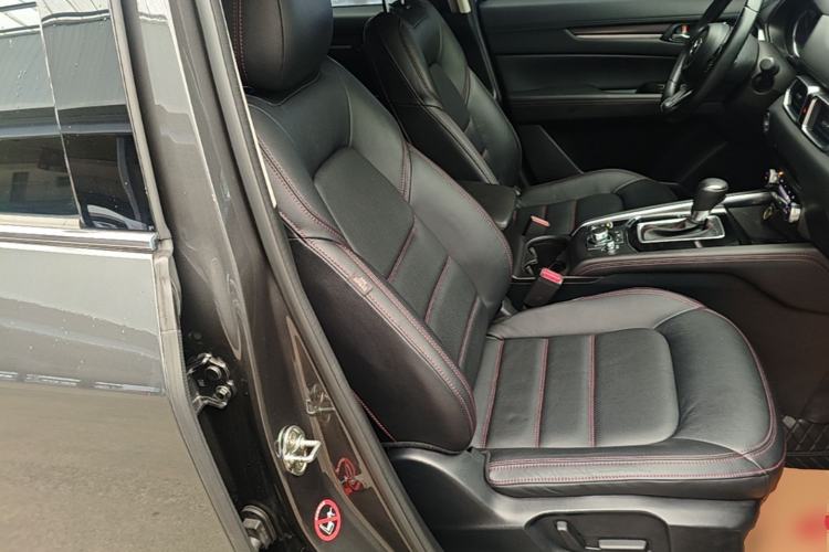 Used Mazda CX-5 2021 2.5L Automatic 4x4 Black Knight Right Front Seat