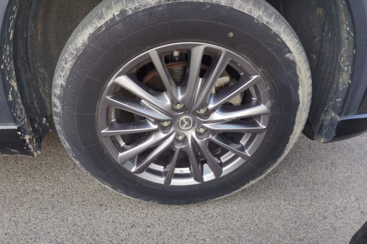 Used Mazda CX-5 2021 2.0L Automatic Two-Wheel Drive Smart Version Right Front Wheel Hub