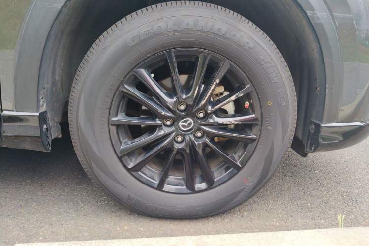Used Mazda CX-5 2021 2.0L Automatic Two-Wheel Drive Black Knight Right Front Wheel Hub