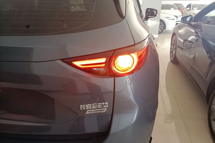 Used Mazda CX-5 2021 2.5L Automatic 4x4 ZhiZun Edition Right Rear Taillight