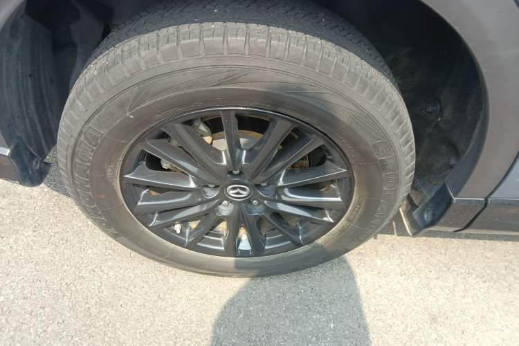 Used Mazda CX-5 2021 2.0L Automatic Two-Wheel Drive Black Knight Right Rear Wheel Hub