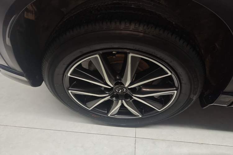 Used Mazda CX-5 2021 2.5L Automatic Two-Wheel Drive ZhiZun Version Right Rear Wheel Hub