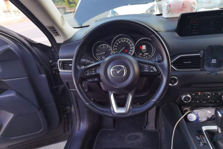 Used Mazda CX-5 2021 2.0L Automatic Two-Wheel Drive Smart Version Steering Wheel