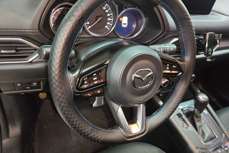 Used Mazda CX-5 2021 2.5L Automatic Two-Wheel Drive Smart Version Steering Wheel