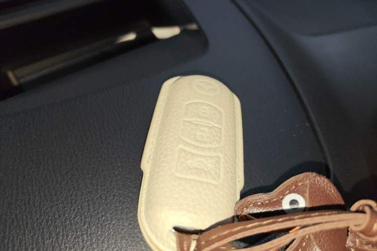 Used Mazda CX-5 2021 2.5L Automatic Two-Wheel Drive Black Knight Vehicle Key