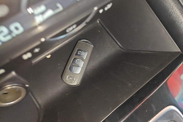 Used Mazda CX-5 2021 2.0L Automatic Two-Wheel Drive Black Knight Vehicle Key