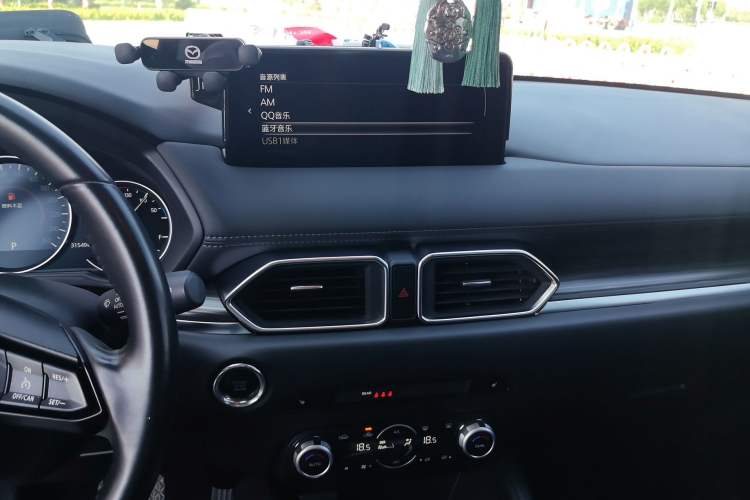Used Mazda CX-5 2021 2.0L Automatic Two-Wheel Drive ZhiZun Version Audio And AC Panel