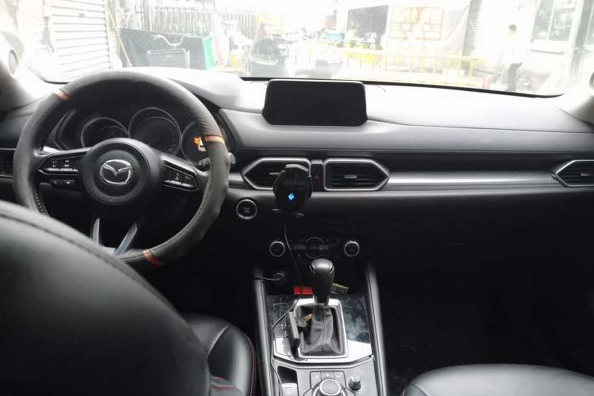 Used Mazda CX-5 2021 2.0L Automatic Two-Wheel Drive Smart Version Center Console