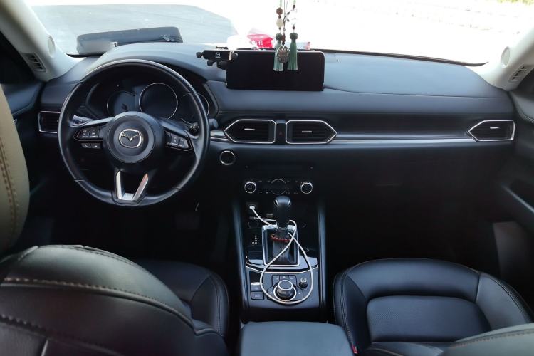 Used Mazda CX-5 2021 2.0L Automatic Two-Wheel Drive ZhiZun Version Center Console