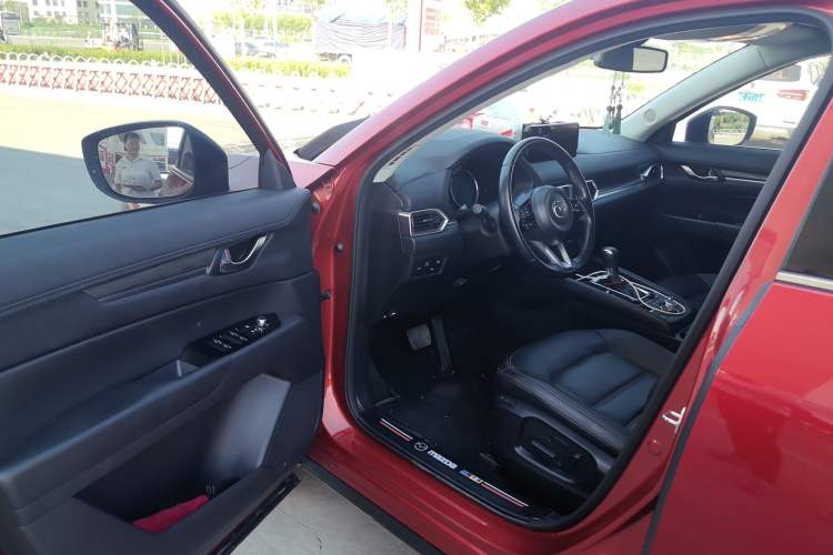 Used Mazda CX-5 2021 2.0L Automatic Two-Wheel Drive ZhiZun Version Driver Seat