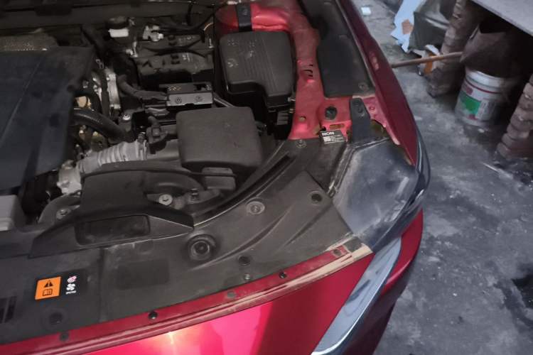 Used Mazda CX-5 2021 2.0L Automatic Two-Wheel Drive Smart Version Engine Bay Left