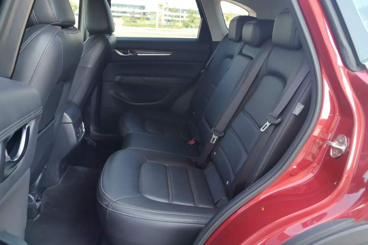Used Mazda CX-5 2021 2.0L Automatic Two-Wheel Drive ZhiZun Version Left Rear Seat