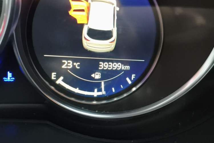 Used Mazda CX-5 2021 2.0L Automatic Two-Wheel Drive Smart Version Odometer Close Up