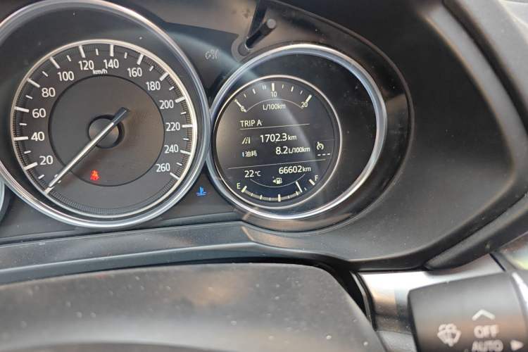 Used Mazda CX-5 2021 2.0L Automatic Two-Wheel Drive Smart Version Odometer Close Up