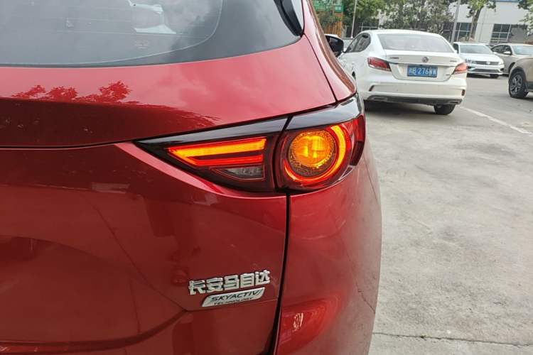 Used Mazda CX-5 2021 2.0L Automatic Two-Wheel Drive Smart Version Right Rear Taillight
