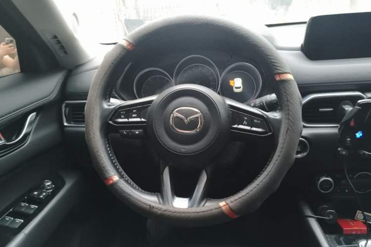 Used Mazda CX-5 2021 2.0L Automatic Two-Wheel Drive Smart Version Steering Wheel