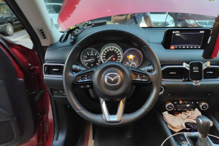 Used Mazda CX-5 2021 2.0L Automatic Two-Wheel Drive ZhiZun Version Steering Wheel