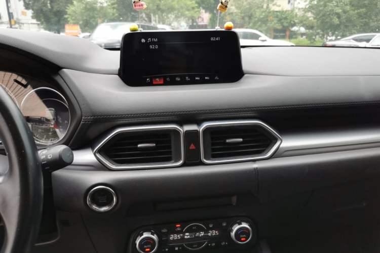 Used Mazda CX-5 2021 2.0L Automatic Two-Wheel Drive Smart Version Audio And AC Panel