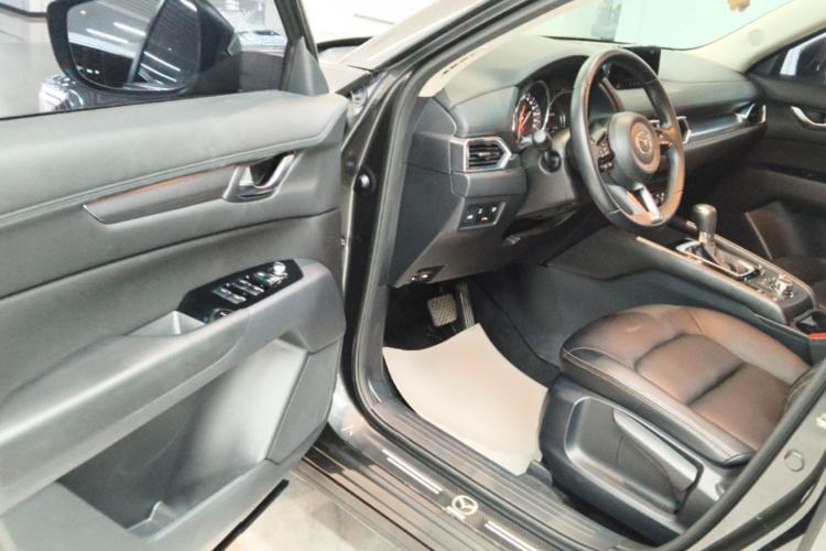 Used Mazda CX-5 2021 2.0L Automatic Two-Wheel Drive Smart Version Driver Seat