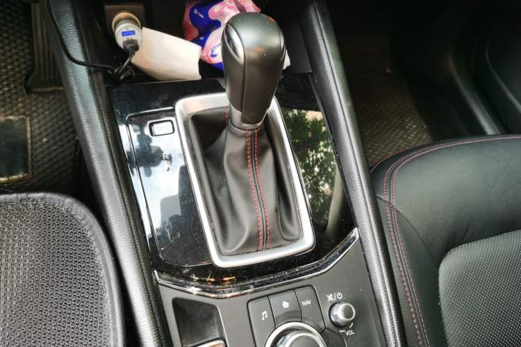 Used Mazda CX-5 2021 2.0L Automatic Two-Wheel Drive Black Knight Gear Lever