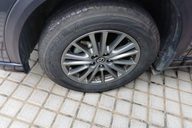 Used Mazda CX-5 2021 2.0L Automatic Two-Wheel Drive Smart Version Left Front Wheel Hub