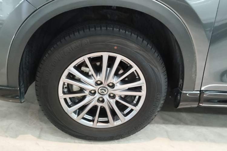 Used Mazda CX-5 2021 2.0L Automatic Two-Wheel Drive Smart Version Left Front Wheel Hub