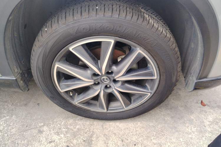 Used Mazda CX-5 2021 2.5L Automatic 4x4 Flagship Edition Right Front Wheel Hub