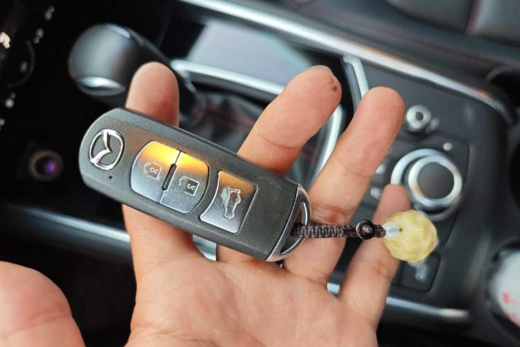 Used Mazda CX-5 2021 2.5L Automatic Two-Wheel Drive Black Knight Vehicle Key