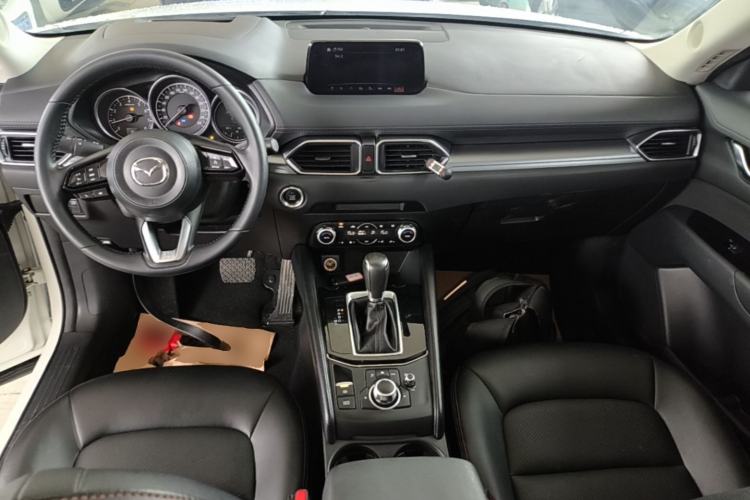 Used Mazda CX-5 2021 2.0L Automatic Two-Wheel Drive Smart Version Center Console