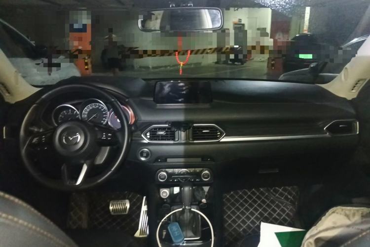 Used Mazda CX-5 2021 2.0L Automatic Two-Wheel Drive ZhiZun Version Center Console