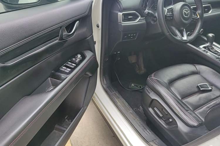 Used Mazda CX-5 2021 2.5L Automatic Two-Wheel Drive Black Knight Driver Seat