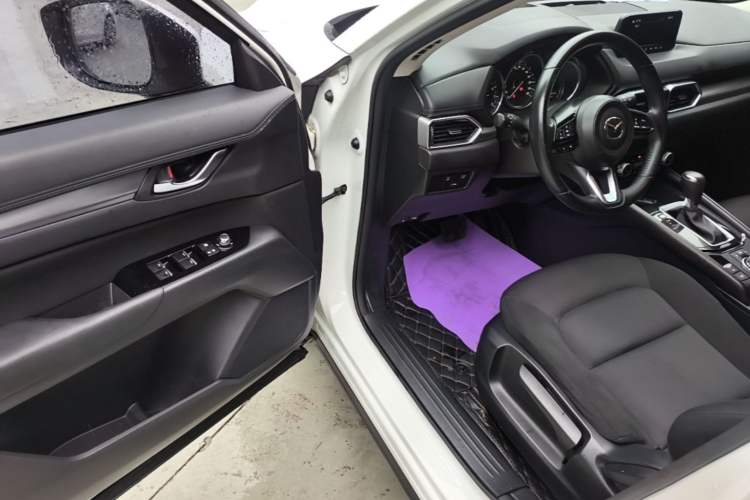 Used Mazda CX-5 2021 2.0L Automatic Two-Wheel Drive Smart Version Driver Seat