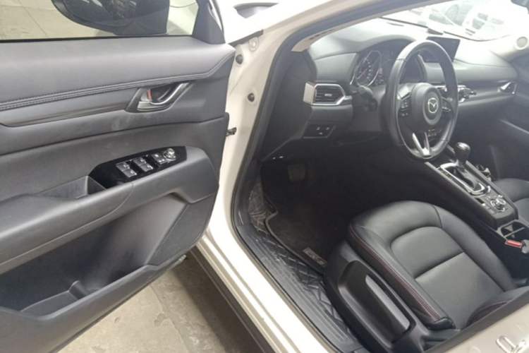 Used Mazda CX-5 2021 2.0L Automatic Two-Wheel Drive Smart Version Driver Seat