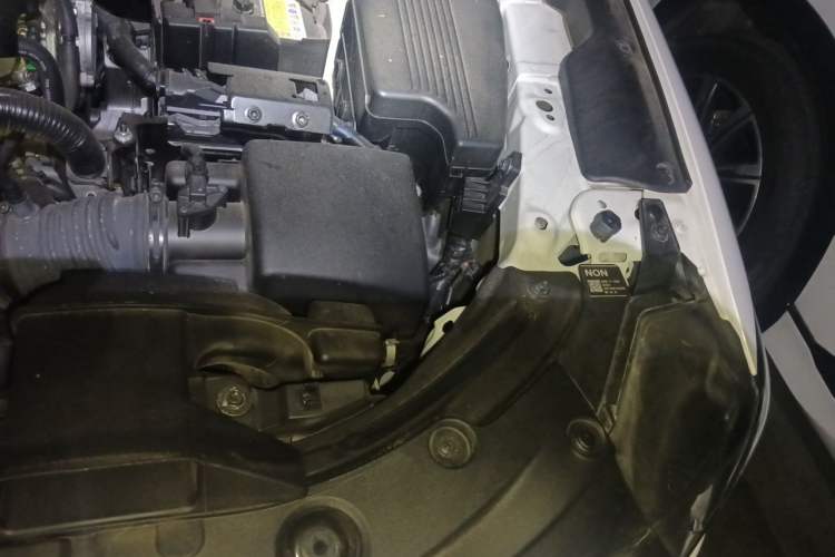 Used Mazda CX-5 2021 2.0L Automatic Two-Wheel Drive ZhiZun Version Engine Bay Left