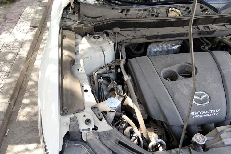 Used Mazda CX-5 2021 2.5L Automatic Two-Wheel Drive Smart Version Engine Bay Right
