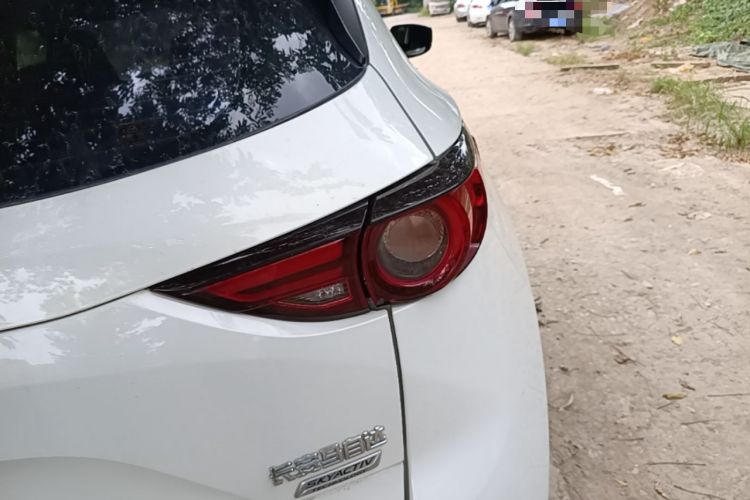 Used Mazda CX-5 2021 2.0L Automatic Two-Wheel Drive Smart Version Exterior 3