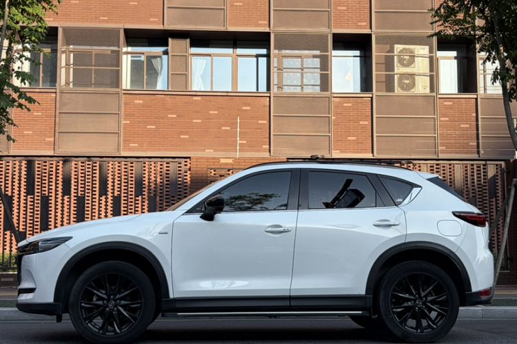 Used Mazda CX-5 2021 2.5L Automatic Two-Wheel Drive Black Knight Exterior 4