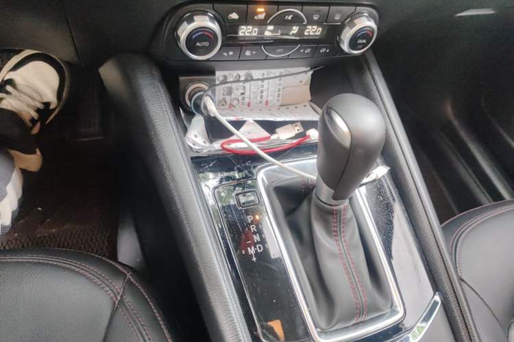 Used Mazda CX-5 2021 2.0L Automatic Two-Wheel Drive Black Knight Gear Lever