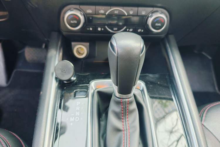 Used Mazda CX-5 2021 2.5L Automatic Two-Wheel Drive Black Knight Gear Lever