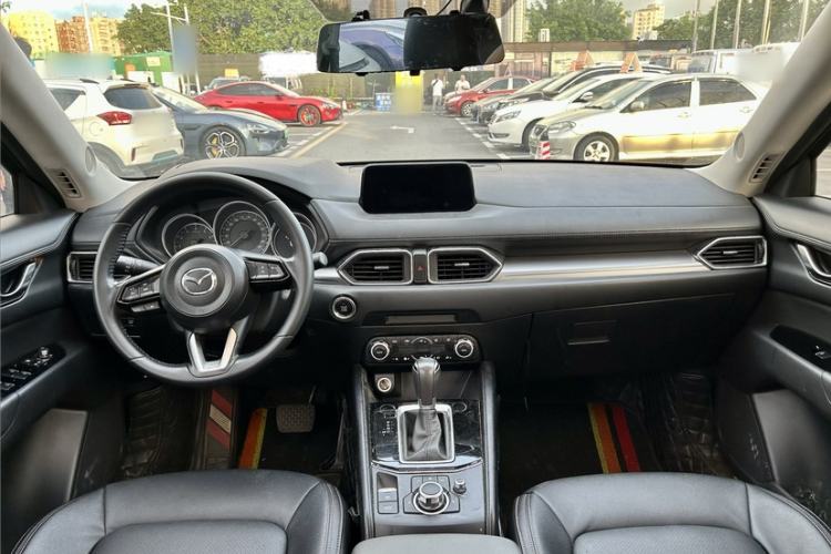 Used Mazda CX-5 2021 2.0L Automatic Two-Wheel Drive Smart Version Interior 3