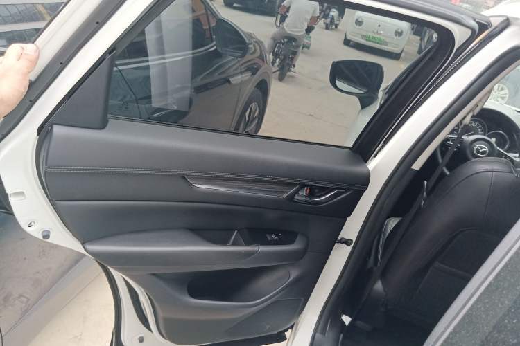 Used Mazda CX-5 2021 2.0L Automatic Two-Wheel Drive ZhiZun Version Interior 8