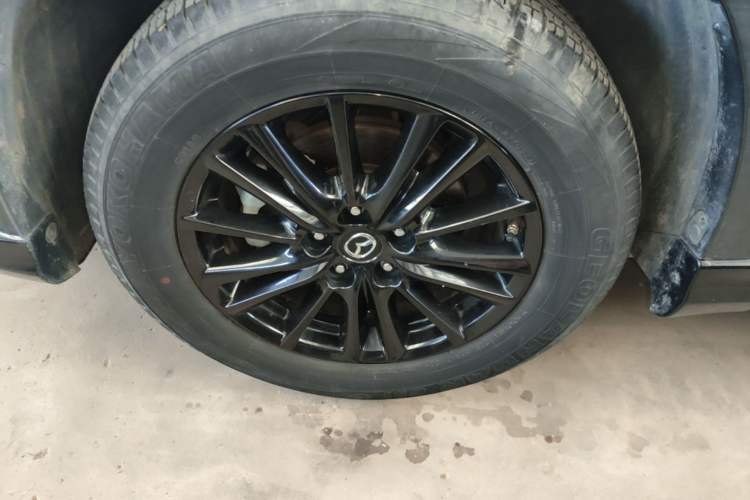Used Mazda CX-5 2021 2.0L Automatic Two-Wheel Drive Black Knight Left Front Wheel Hub